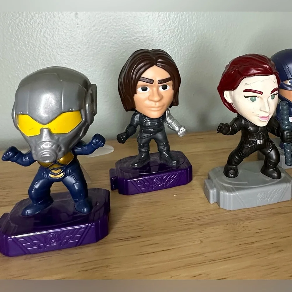 Lot Of 6 McDonald’s Marvel Avengers Endgame, Legends Eternals Action Figure Toys